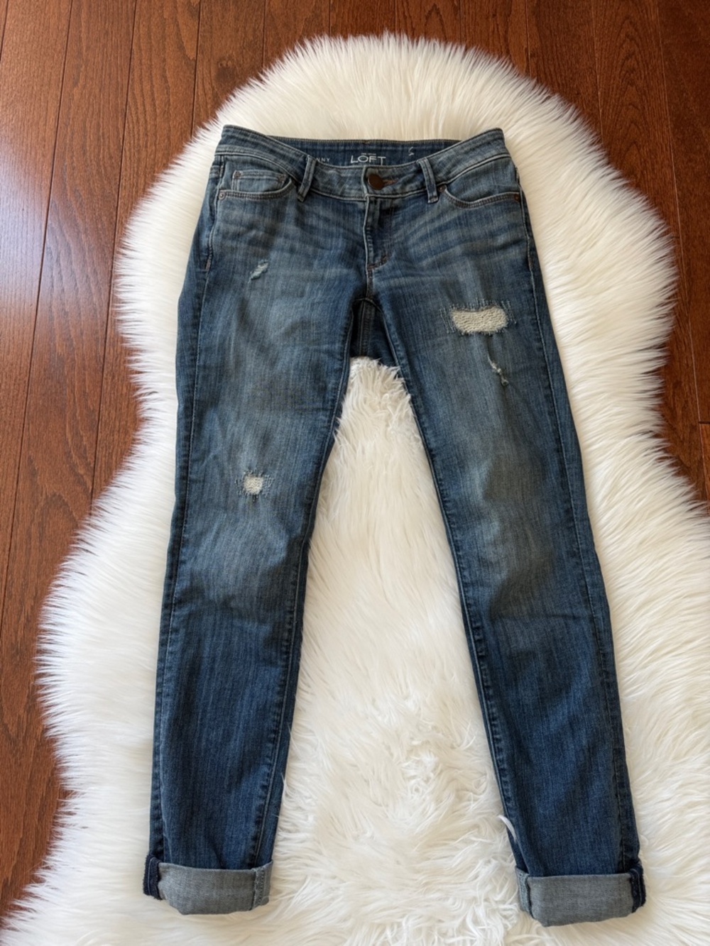 LOFT Distressed Crop Jeans - Medium Blue Wash EUC